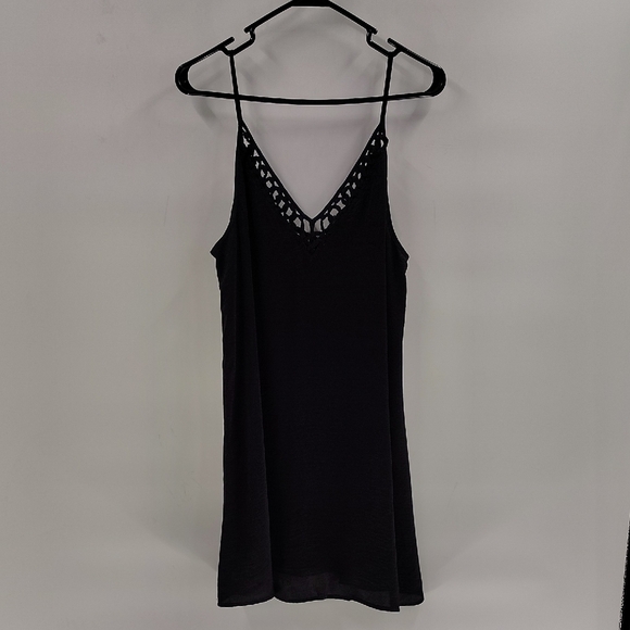 ecote Black Slip Dress Size Medium Flowy Lined V Neck and Back ecoté UO - Picture 1 of 7